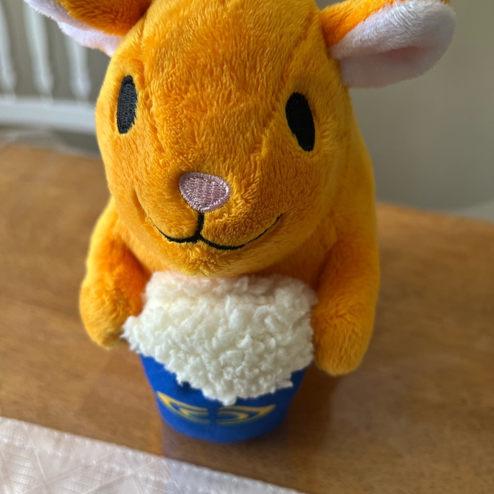 CINEPLEX big screen buddies hamster plush with popcorn bucket